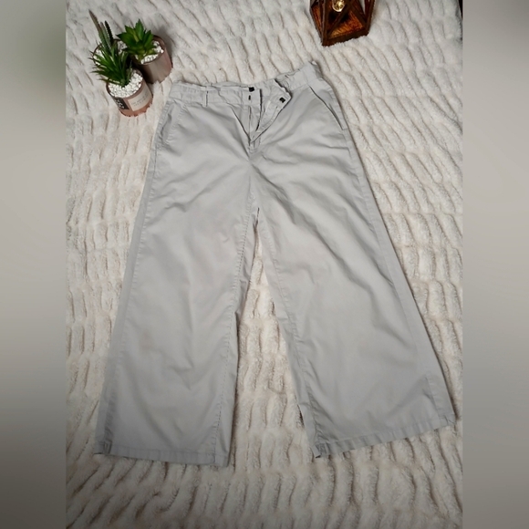 Banana Republic Other - Banana Republic Gray Chinos Lightweight Casual Pants